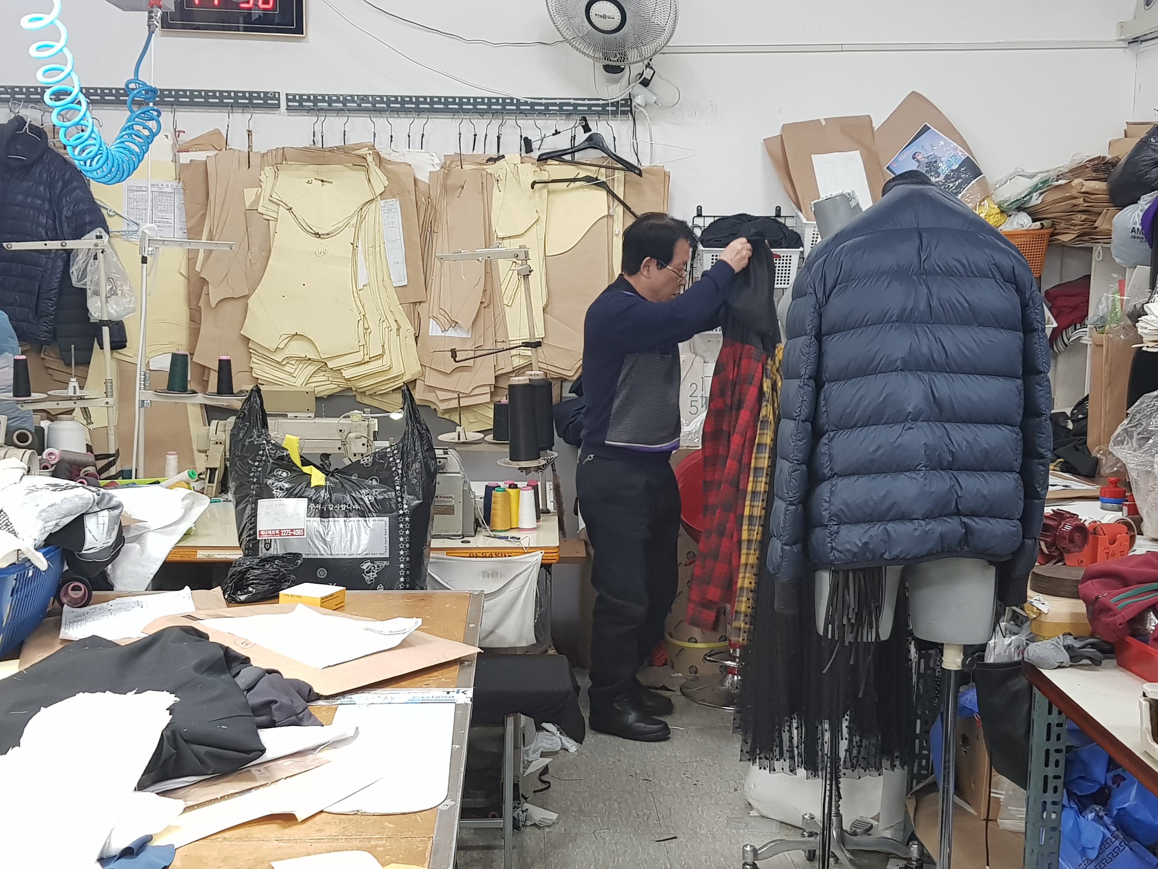 韓国アパレル生産の縫製工場